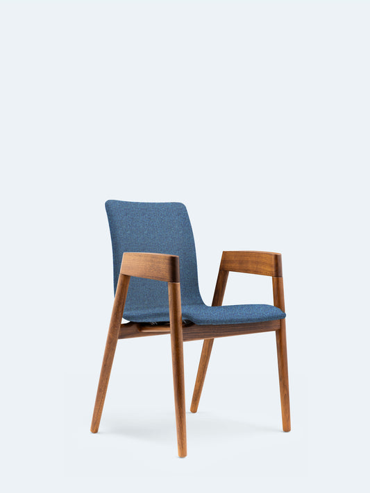 Holzer Stuhl Walnuss