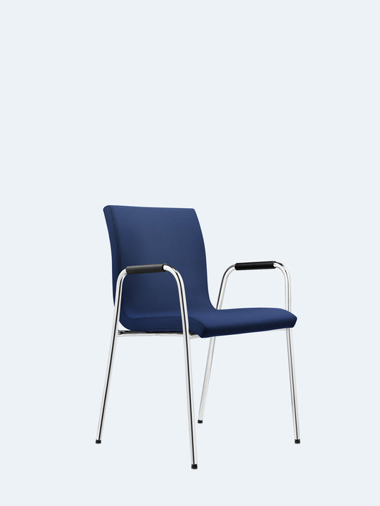 Lezgo 71 visitor chair with leather armrests