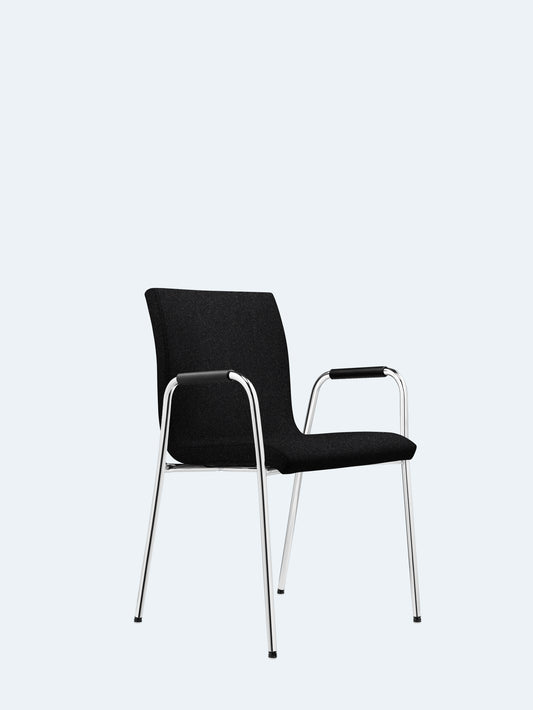 Lezgo 71 visitor chair with leather armrests