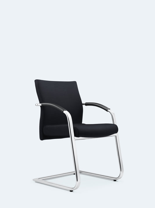 Lezgo 77 cantilever chair with leather armrests