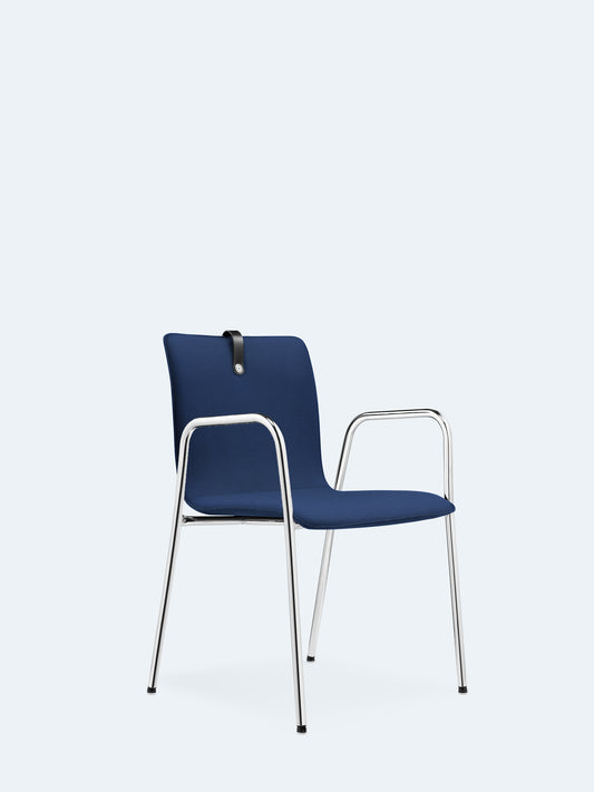 Mesami with armrests